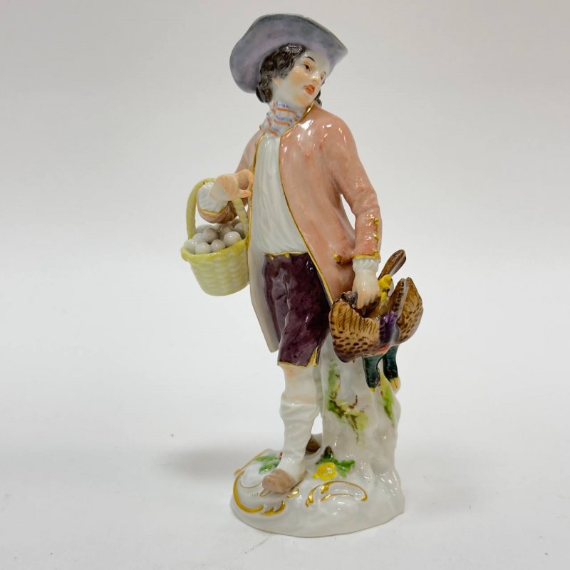 Фигурка Торговец птицей из серии Крики Парижа  Meissen 1950г