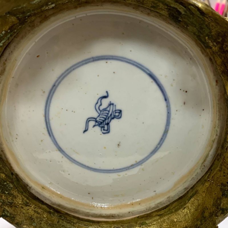 Старинная большая ваза ручной работы Канси (к)