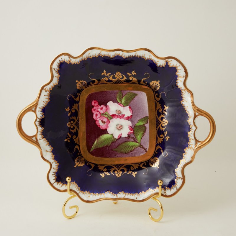 Блюдо Hicks&Maign роспись цветы Англия 1820г