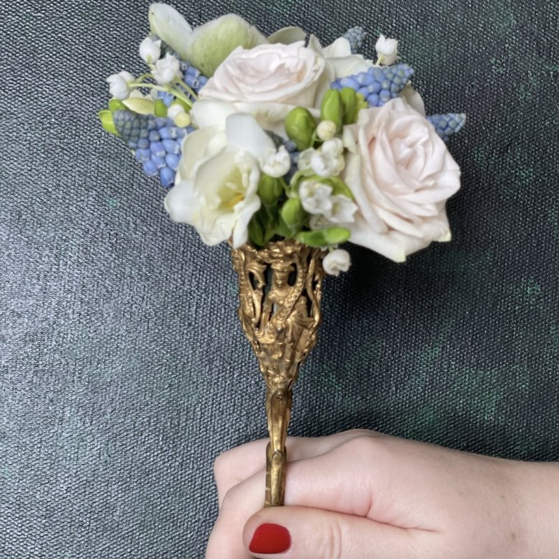 Портбукет, или порт-букет (фр. porte-bouquet) латунь с золочением Франция 1880 гг