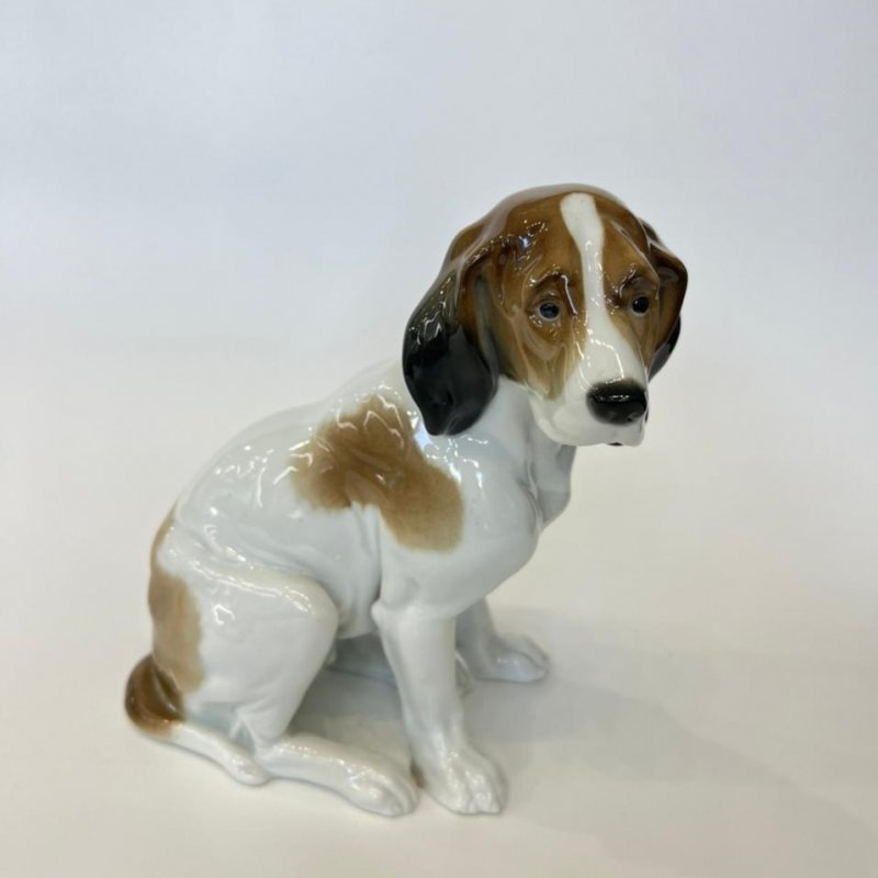 Коллекционная старинная скульптура Гончая