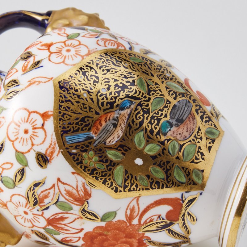 Ваза в стиле Имари