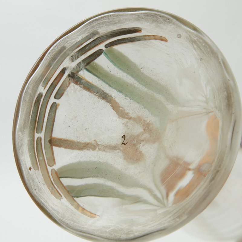 Ваза в стиле модерн