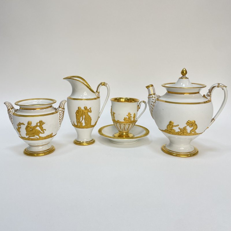 Набор из 4 предметов Meissen 1814-1824 года (к)