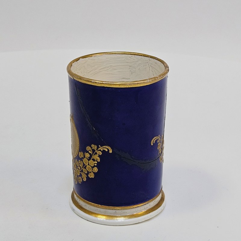 Ваза с росписью Royal Worcester