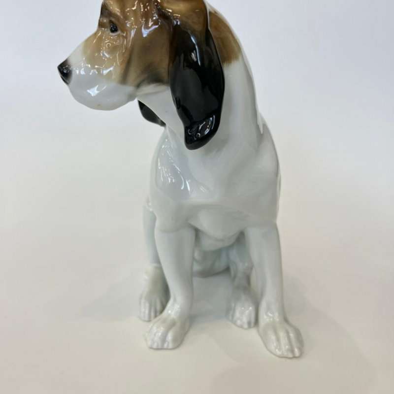 Коллекционная старинная скульптура Гончая