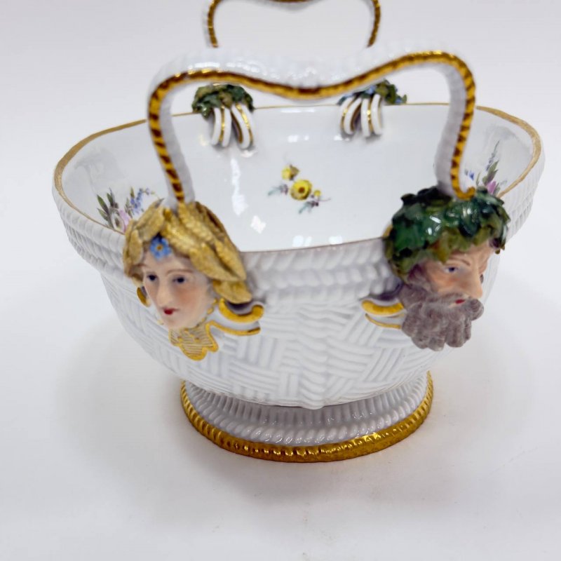 Овальная чаша-корзиночка Meissen  период Knauff Schwerter(1850-1924)