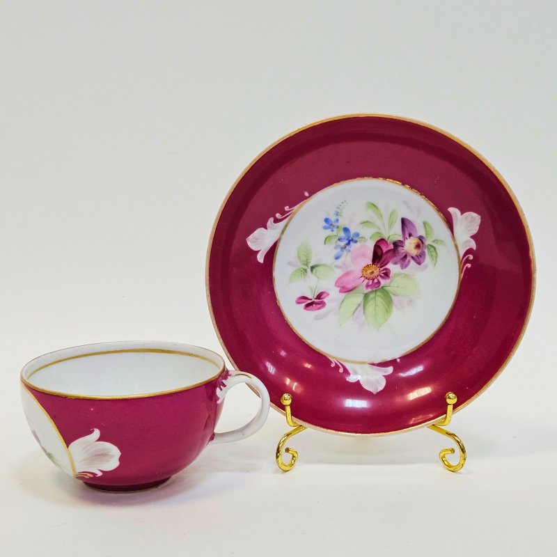 Чайная пара Гарднер бордовая с цветами