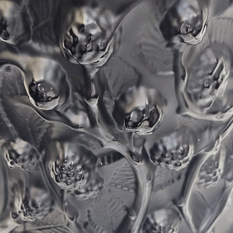 Ваза Mures Noir Lalique Ежевика черная