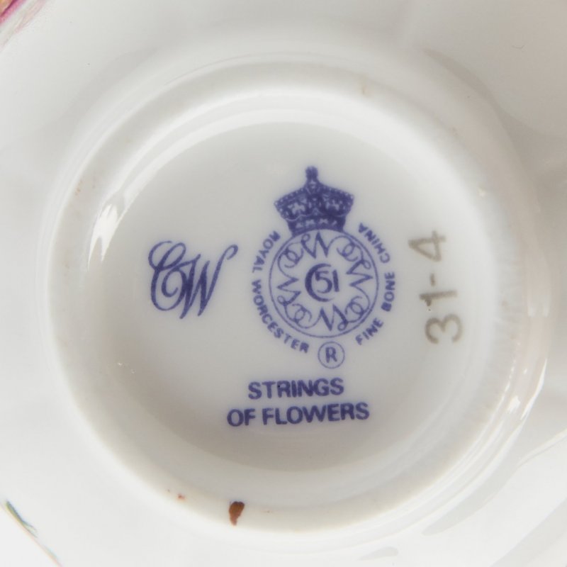 Фарфоровая чашка с блюдцем Royal Worcester - миниатюра 1993 г Англия (д)