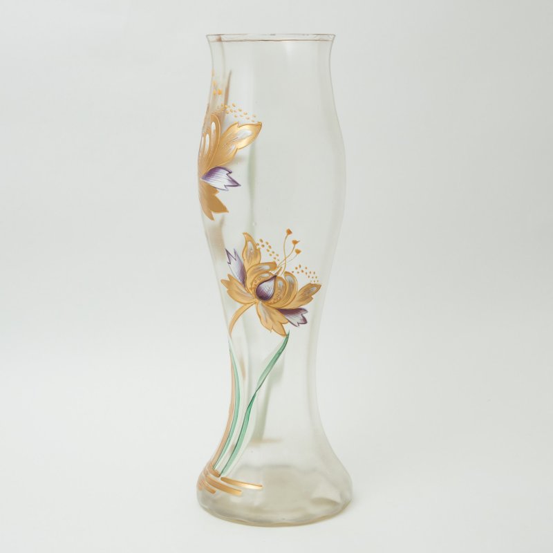 Ваза в стиле модерн