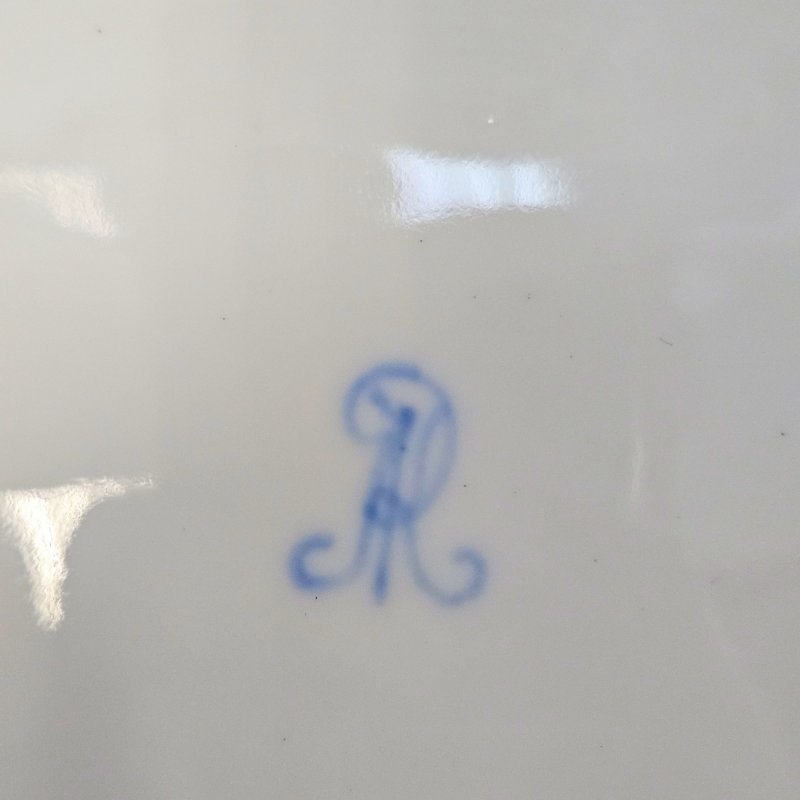 Чашка с крышкой и блюдцем для шоколада