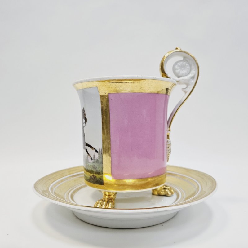 Чашка в стиле ампир с фигурной ручкой КПМ 1820-1830 гг