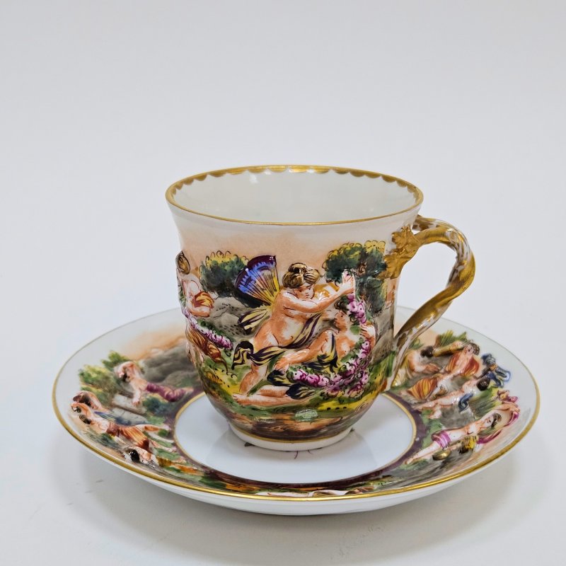 Чашка с блюдцем для кофе в стиле Каподимонте Германия 20 век