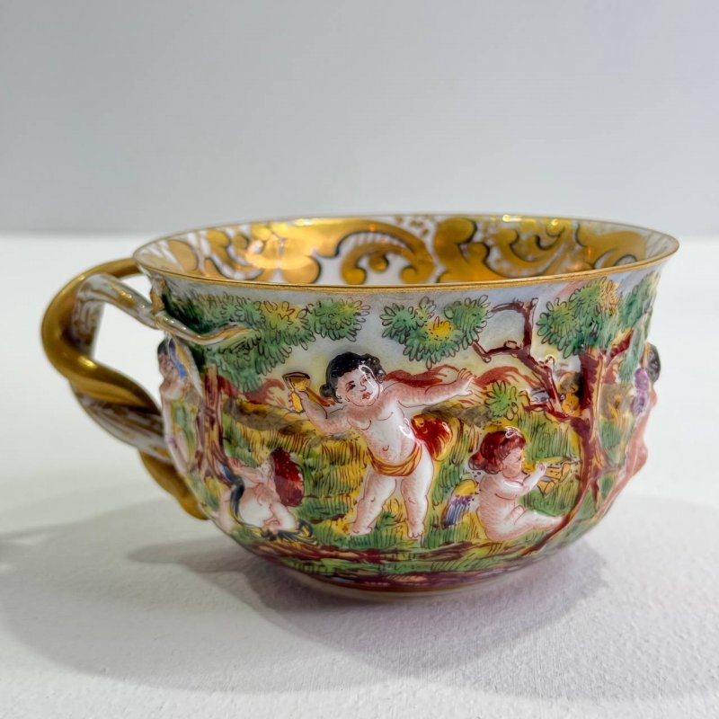 Большая чашка с блюдцем для чая в стиле Каподимонте (Д)