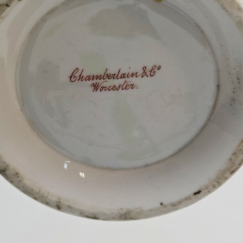 Ваза с росписью Royal Worcester