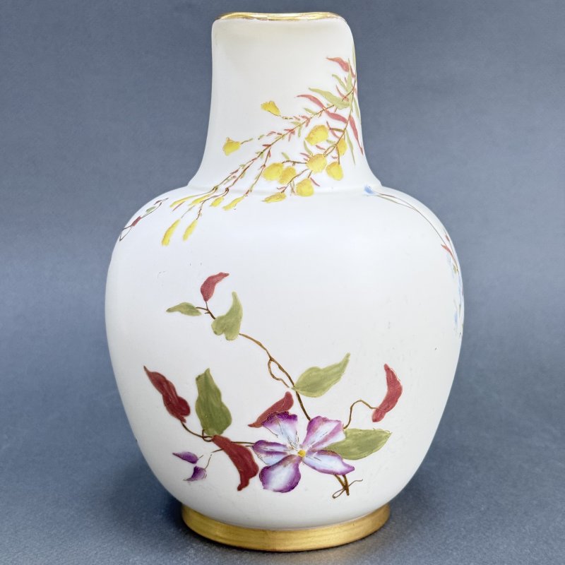 Старинный кувшин ручной работы blush ivory  Royal Worcester 1891 год