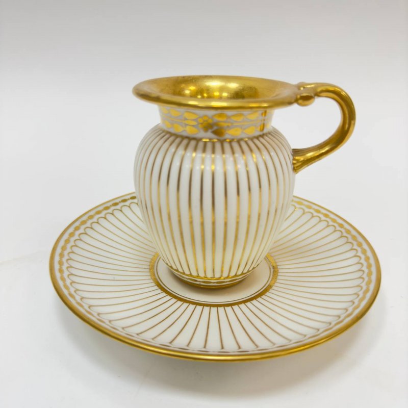  Чашка с блюдцем, фарфор, Севр, Франция,1814-1824 г, период Людовикка XVIII (к)