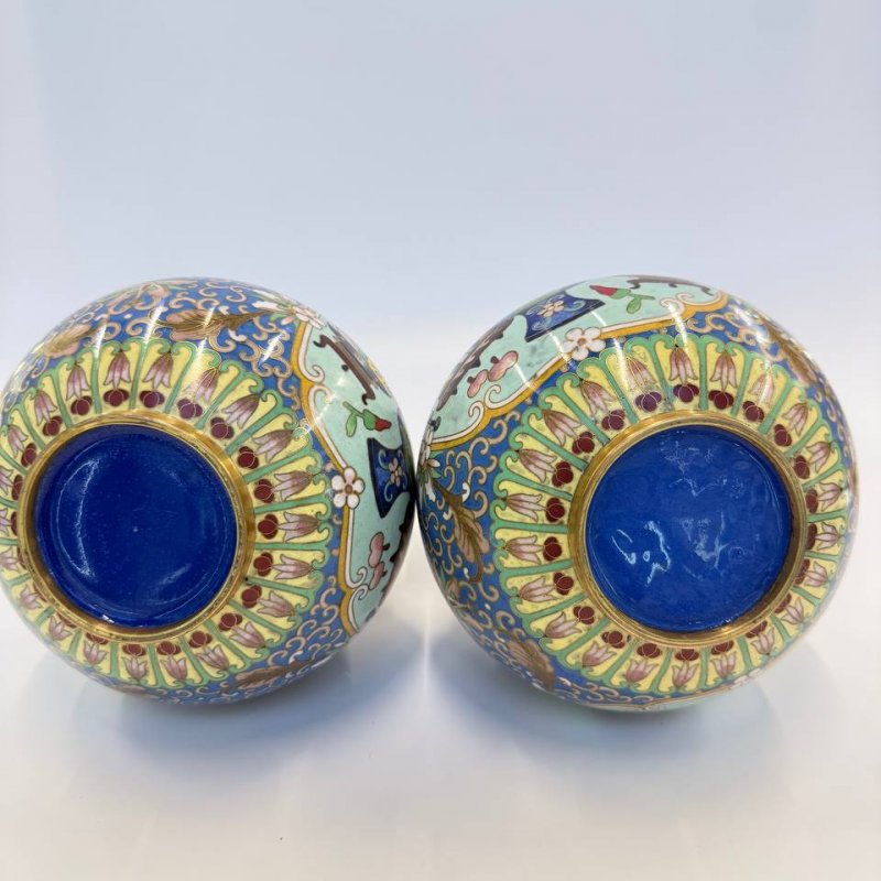  Редкие парные китайские вазы (Д)