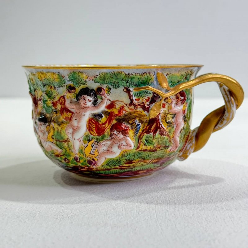 Большая чашка с блюдцем для чая в стиле Каподимонте (Д)