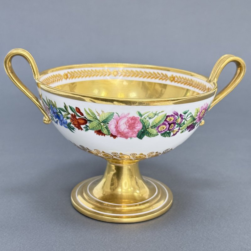 Ваза на ножке с 2 ручками Севрская мануфактура ( Sevres ) Франция 1820 г