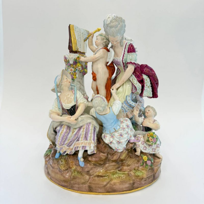 Скульптурная группа Уроки любви Meissen 1850 гг