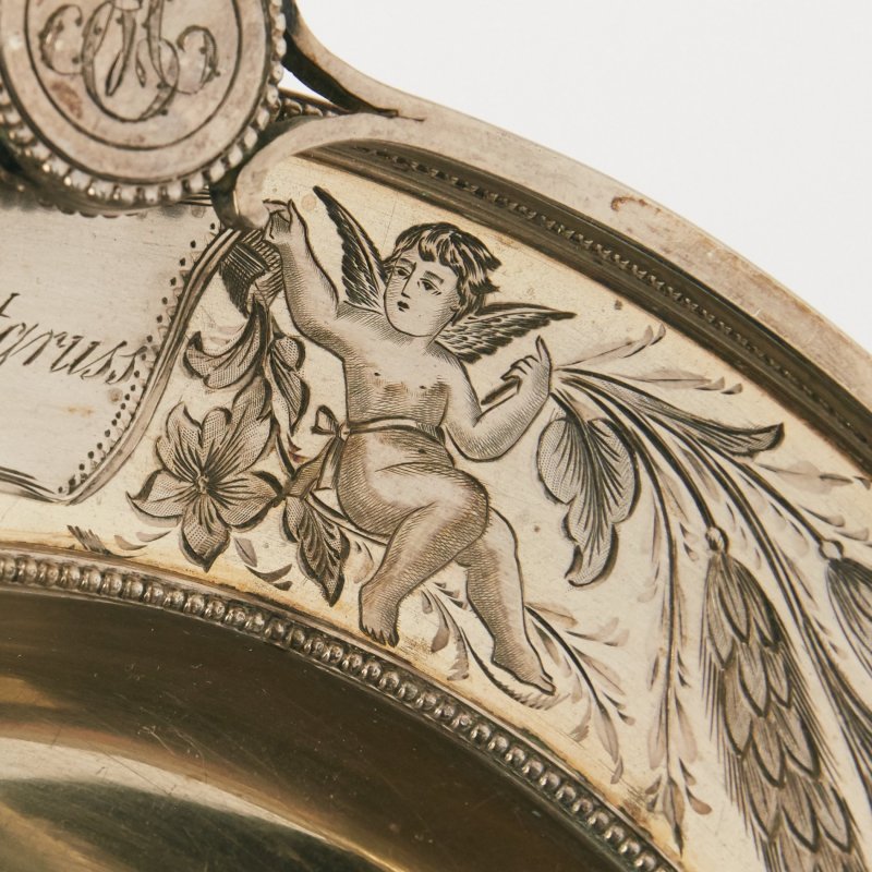 Ваза старинная с ручкой 