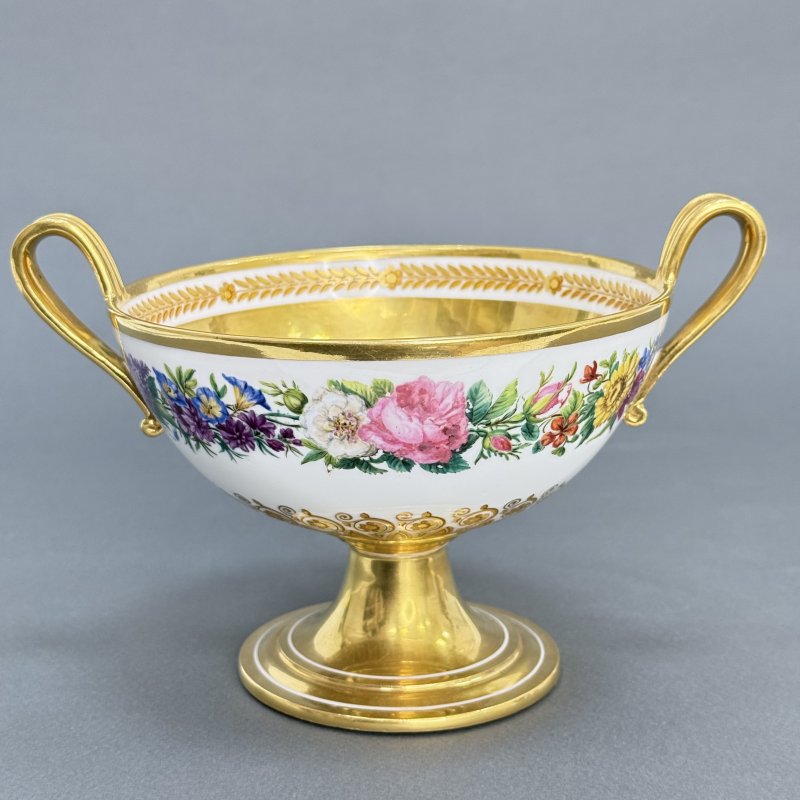 Ваза на ножке с 2 ручками Севрская мануфактура ( Sevres ) Франция 1820 г