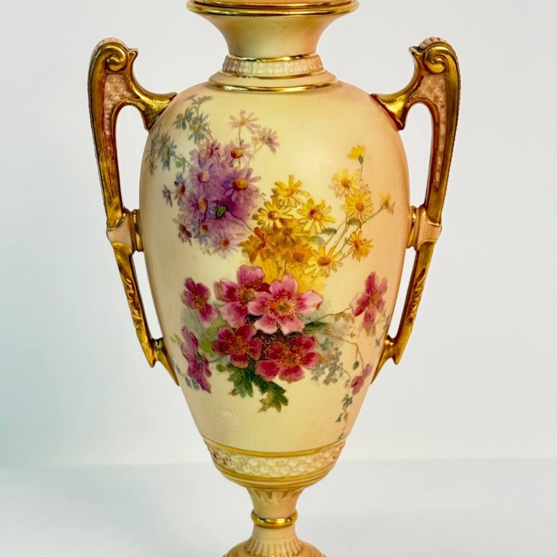 Парные вазы Royal Worcester