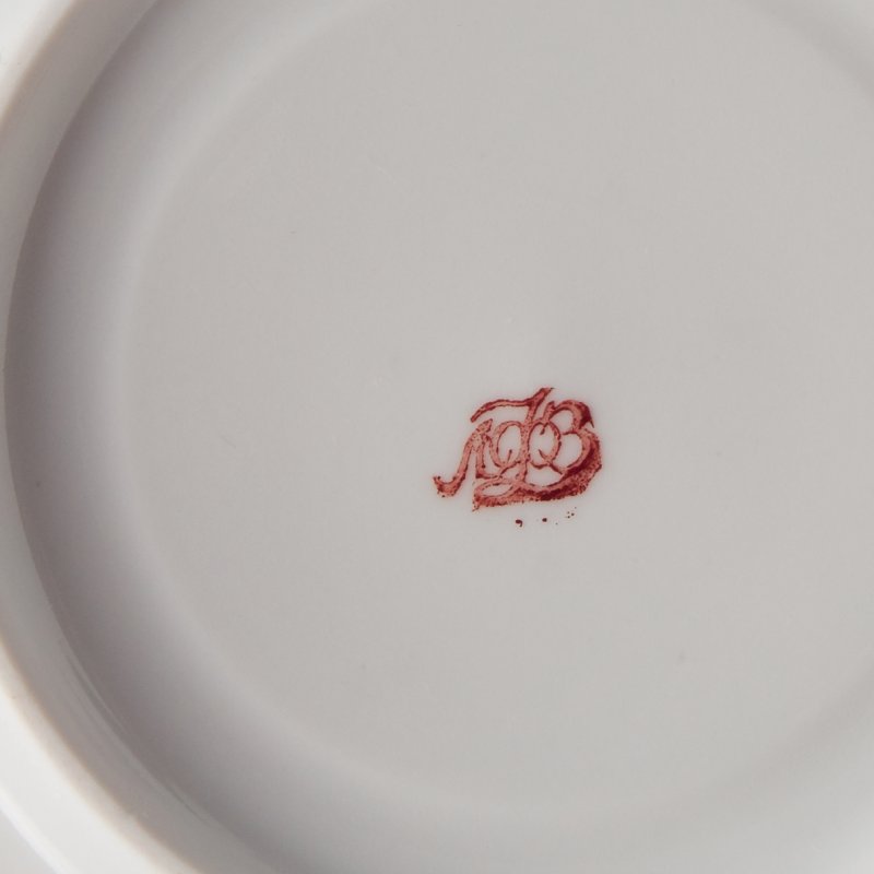 Коллекционное чайное трио  Роза в медальоне. Автор И.С. Олевская