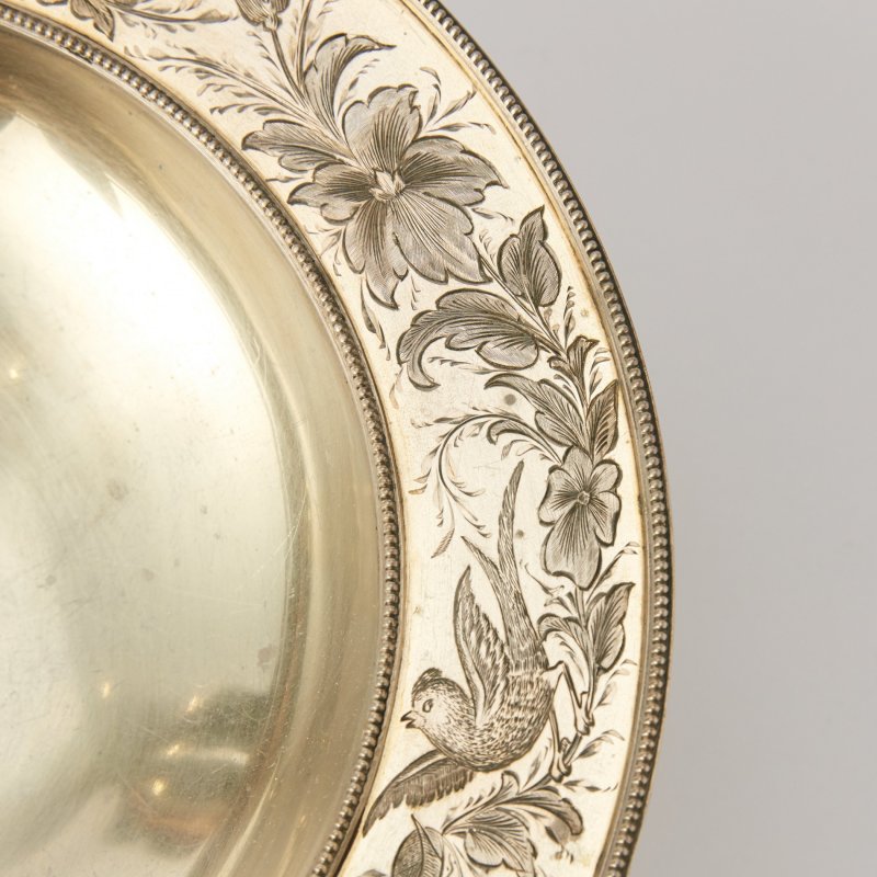 Ваза старинная с ручкой 