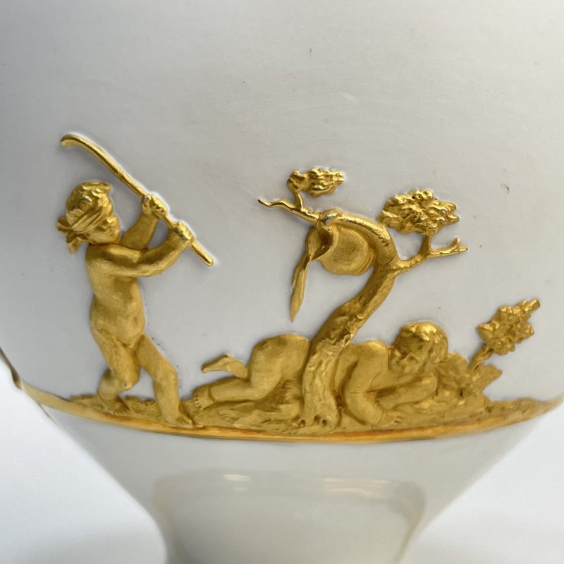 Набор из 4 предметов Meissen 1814-1824 года (к)