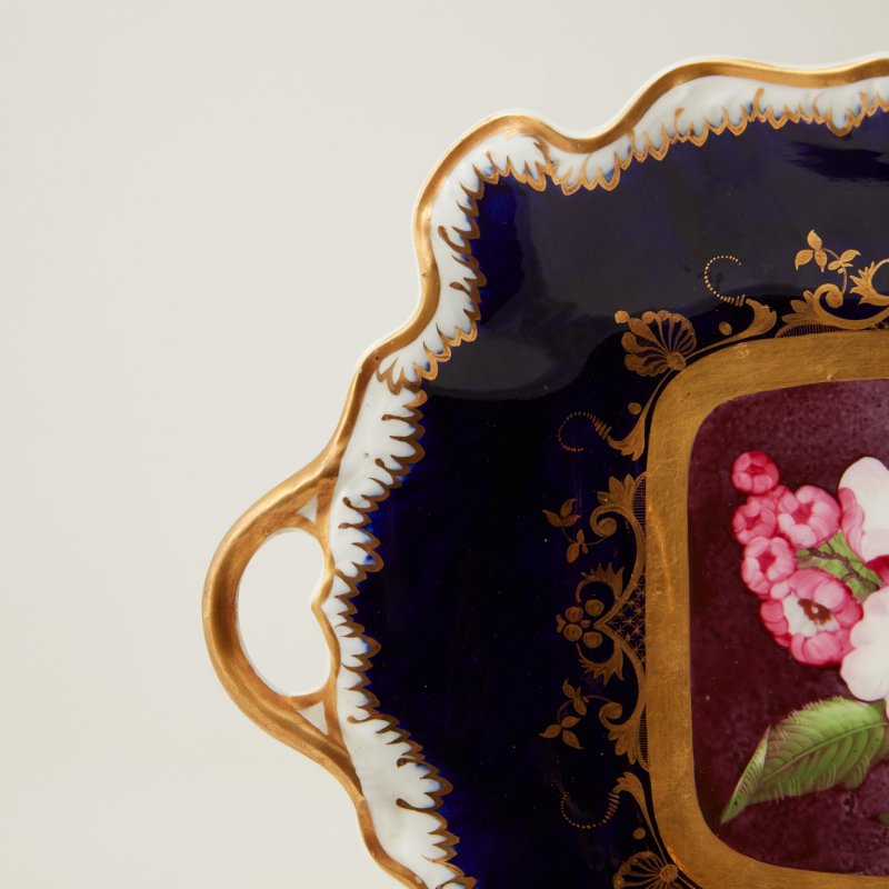 Блюдо Hicks&Maign роспись цветы Англия 1820г