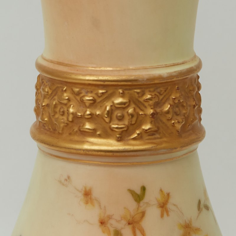 Ваза Роял Вустер 1903 г Фарфор