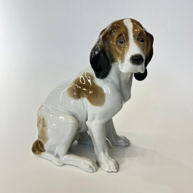 Коллекционная старинная скульптура Гончая