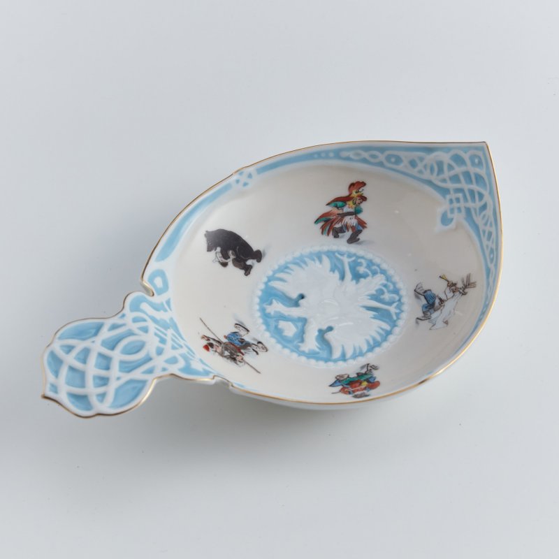 Ковш с рельефным Императорским орлом, оригинальный рисунок Н.Н. Каразина