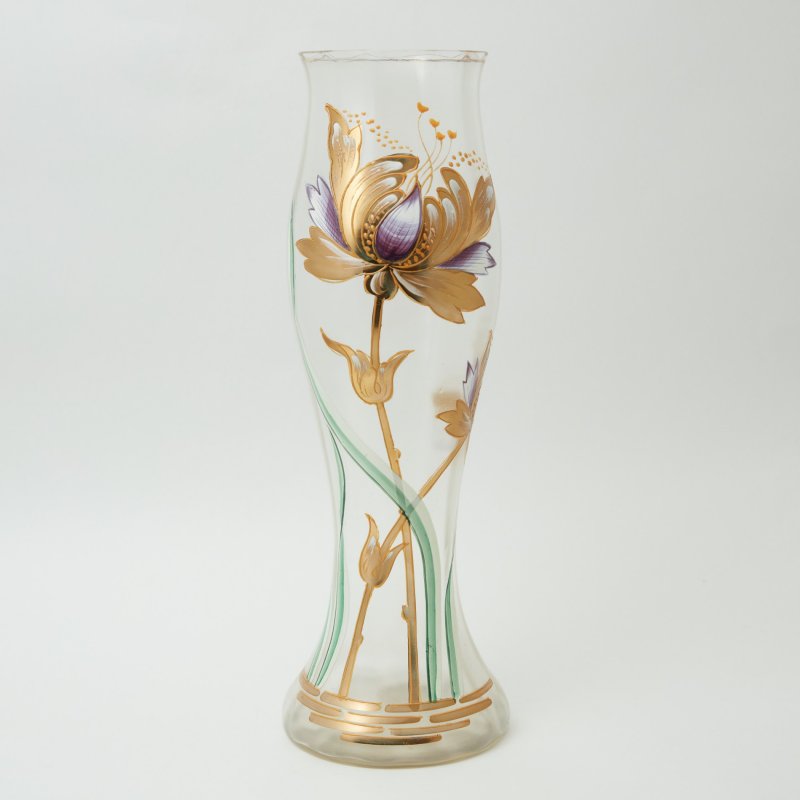 Ваза в стиле модерн