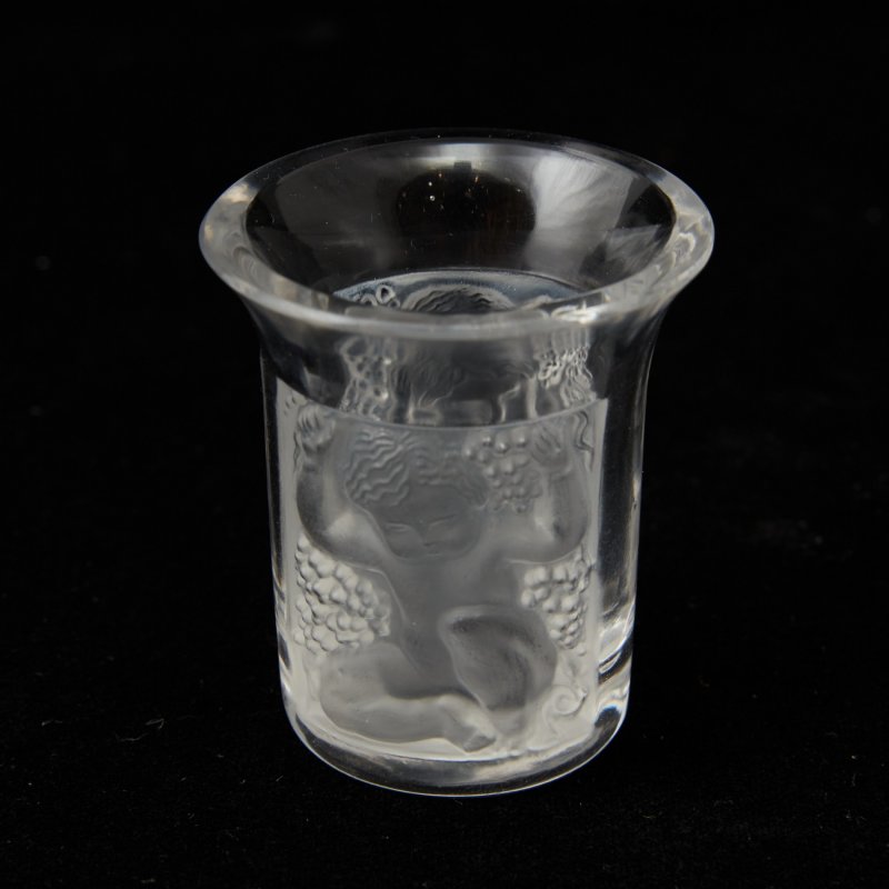 Рюмка Enfants Lalique