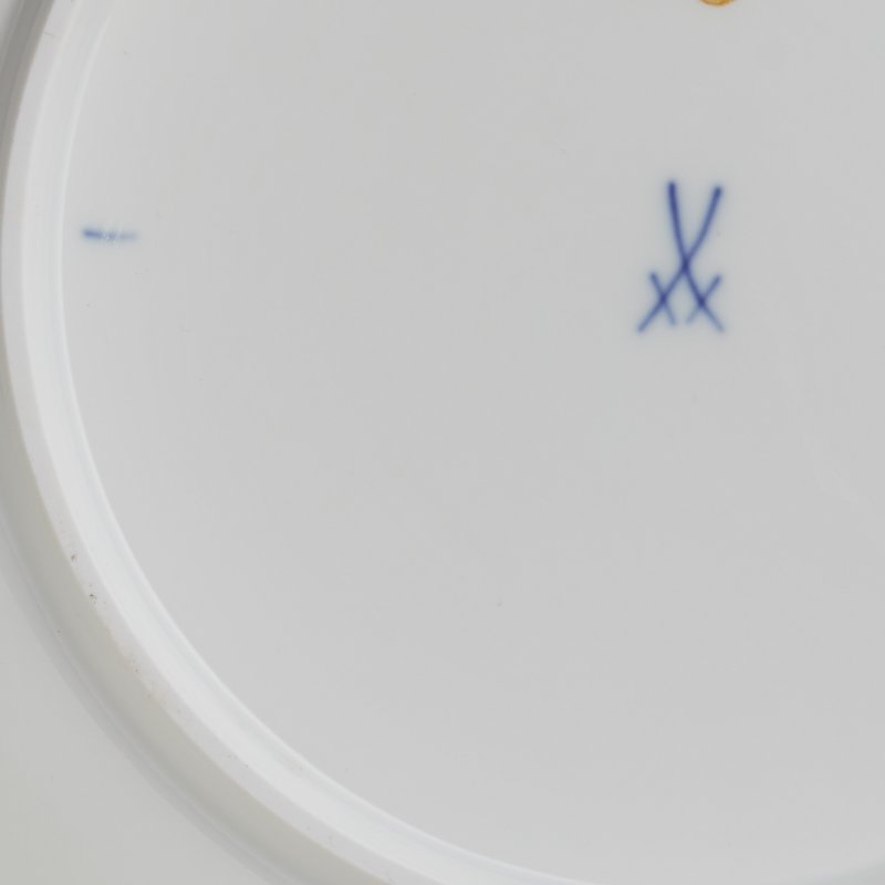 Блюдо белое с синими цветами Meissen 1988 г (д)