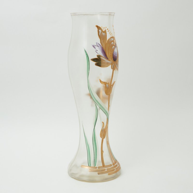 Ваза в стиле модерн